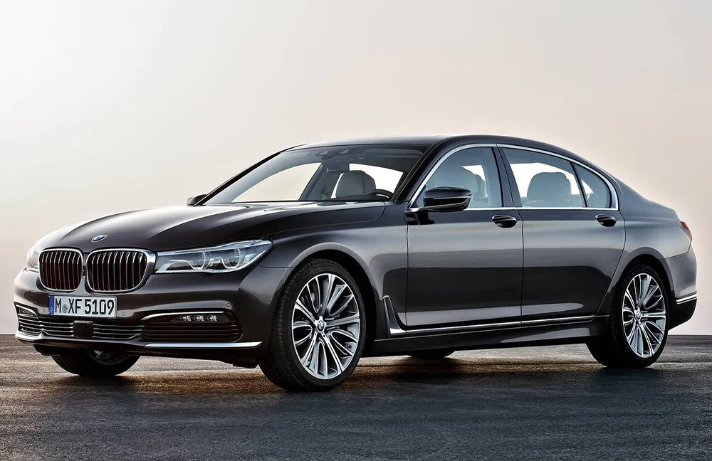 BMW 750i