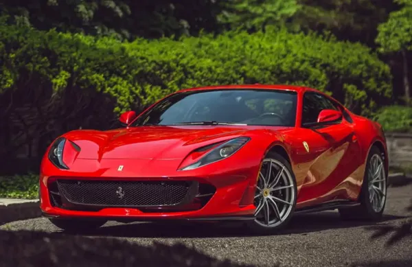 Ferrari 812 Superfast (Red), 2019