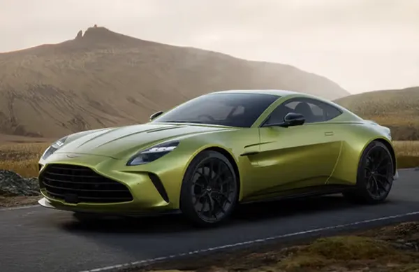 Aston Martin Vantage (Green), 2015
