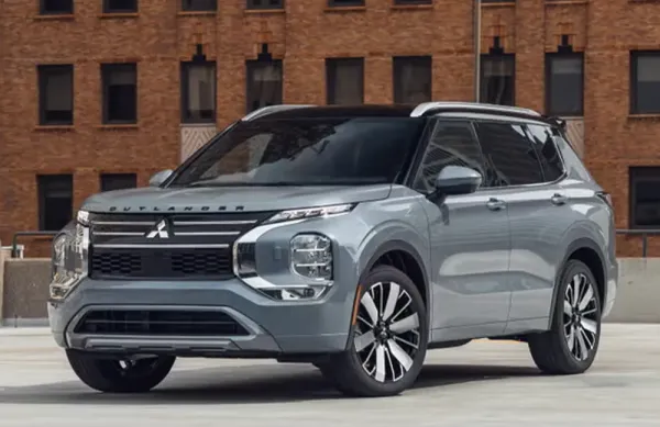 Mitshubishi Outlander 2025